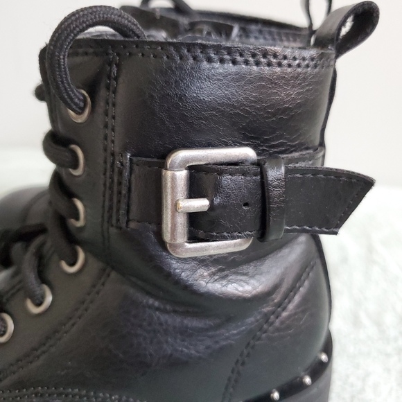 WONDER NATION KIDS Black Lace Up, Side Zip Boots - Picture 2 of 8